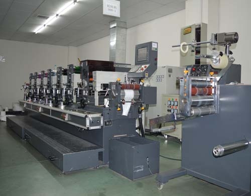 蘇州不干膠標(biāo)簽軟包